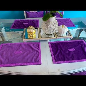 4 Beautiful Velvet placemat